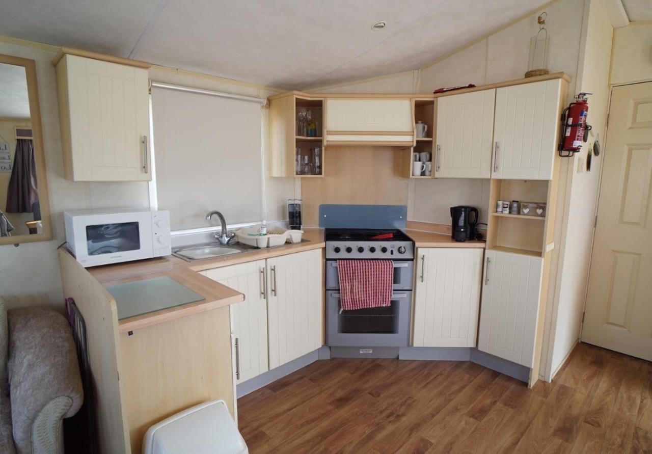 Lyntons 3 Bedroom Caravan Pets Stay Free Linen Included Heacham Eksteriør billede