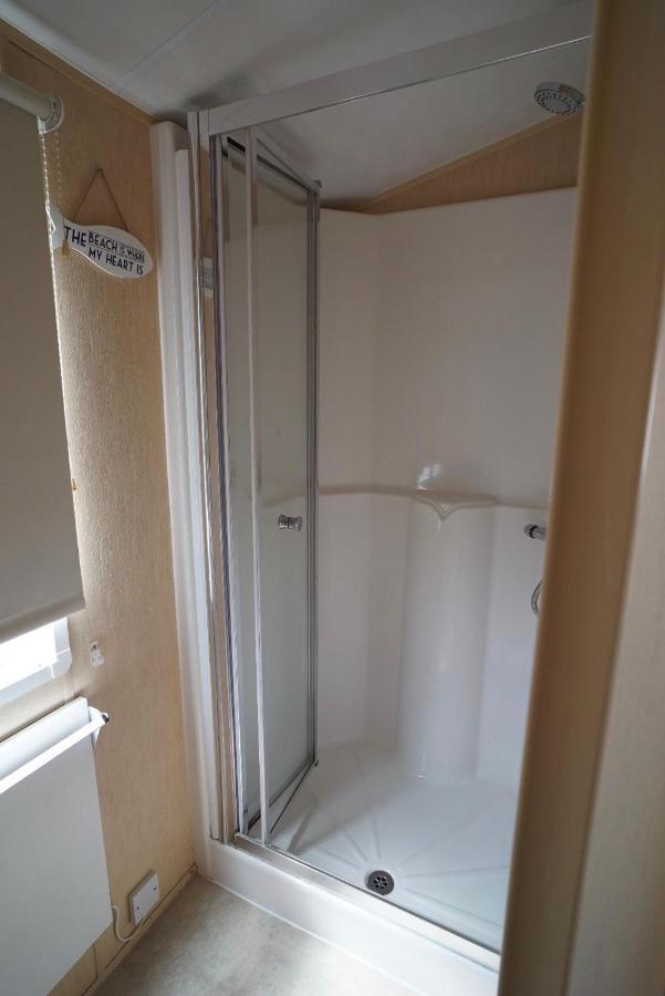 Lyntons 3 Bedroom Caravan Pets Stay Free Linen Included Heacham Eksteriør billede