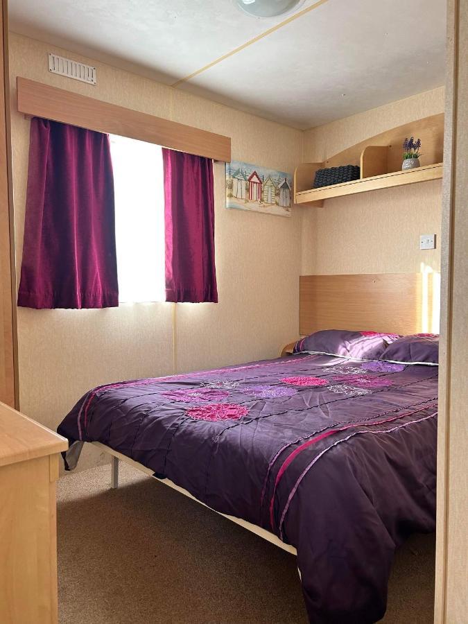 Lyntons 3 Bedroom Caravan Pets Stay Free Linen Included Heacham Eksteriør billede