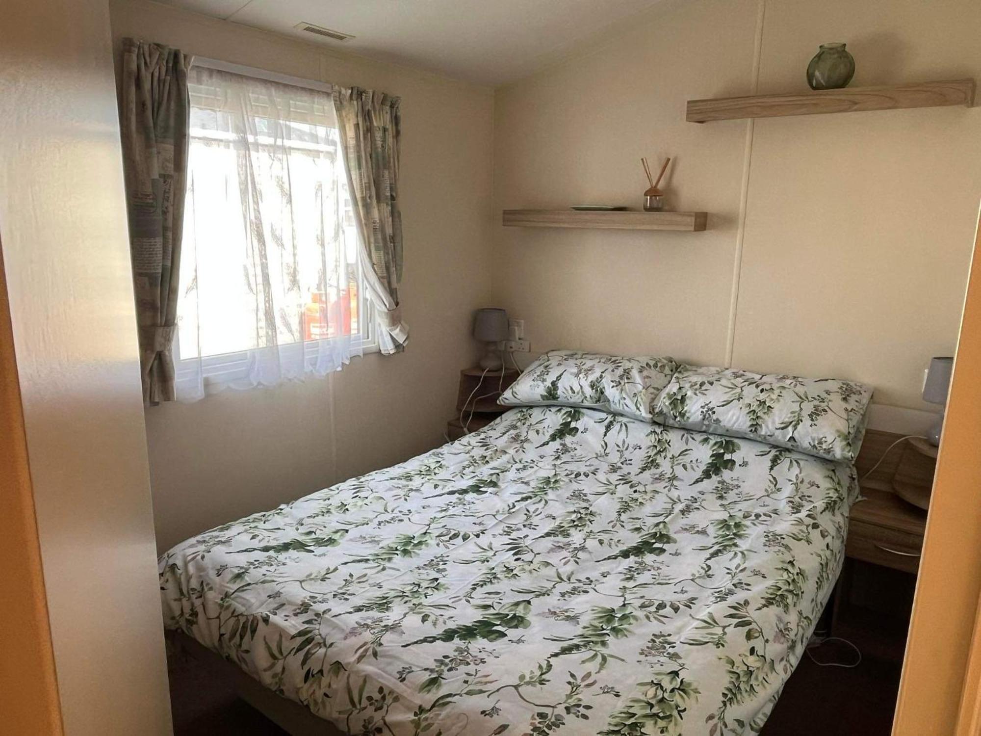 Lyntons 3 Bedroom Caravan Pets Stay Free Linen Included Heacham Eksteriør billede